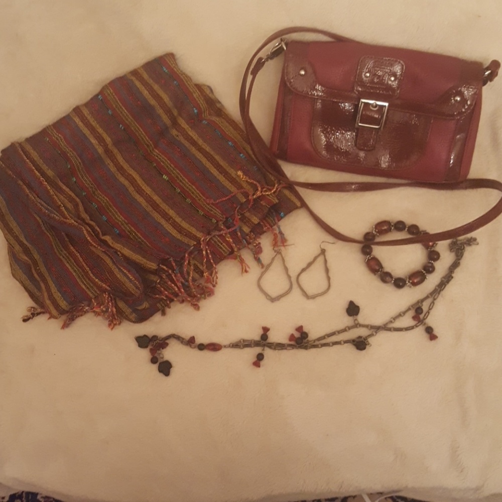 Stone Mountain Bag, Unbranded Scarf & Jewelry